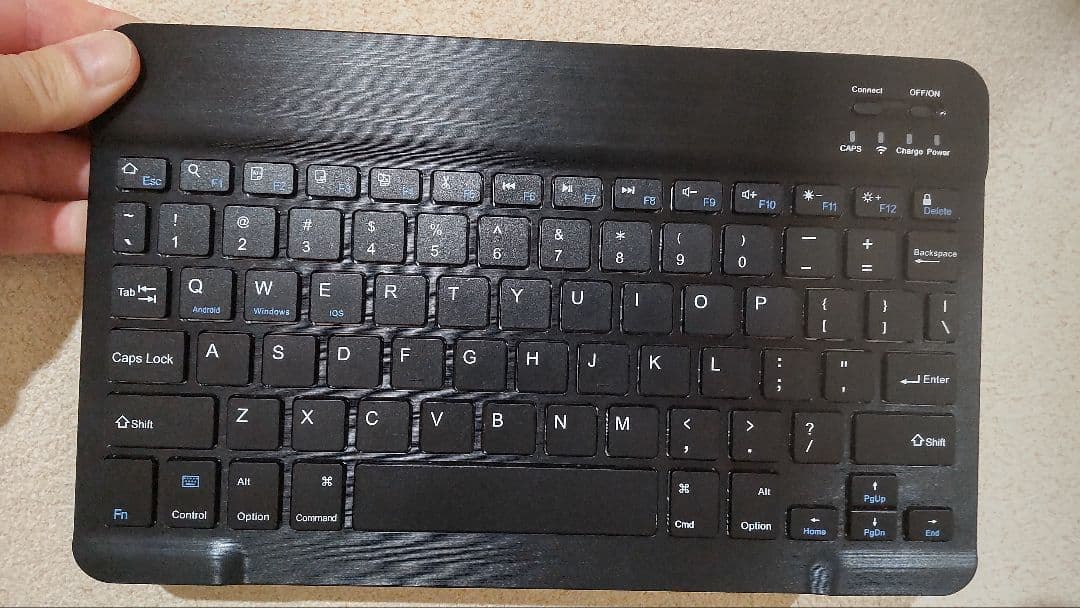 【タブレット】BMAX i9 Plus（ケース+Bluetoothキーボード付）