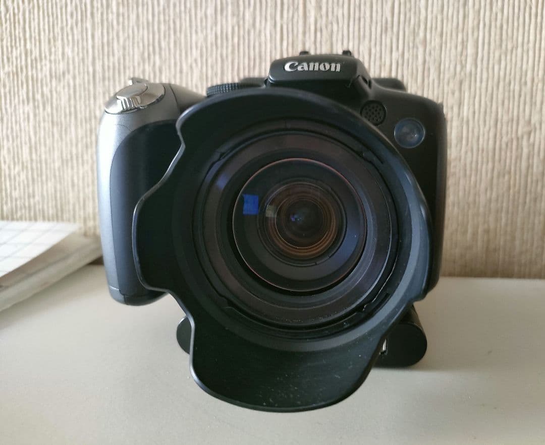 Canon PowerShot SX10 IS 本体
