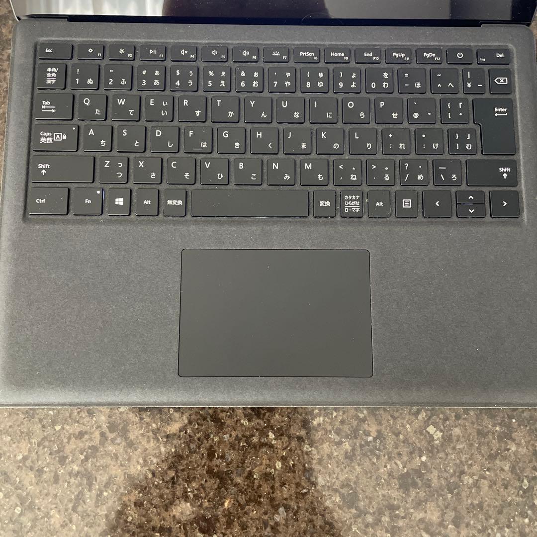 中古品　Surface Laptop2 サーフェス 13.5インチ