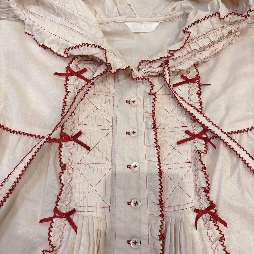 ピンクハウス サンタフード付きローンブラウス キナリ