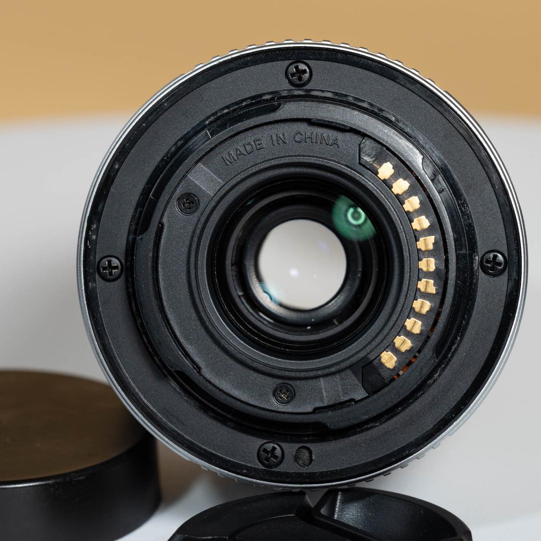 OLYMPUS M.ZUIKO DIGITAL 14-42mm Ⅱ R シルバー