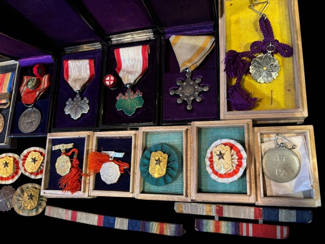 衛*門様 勲章 まとめ 大量 支那事変従軍記 日本軍 大日本帝国 バッジ