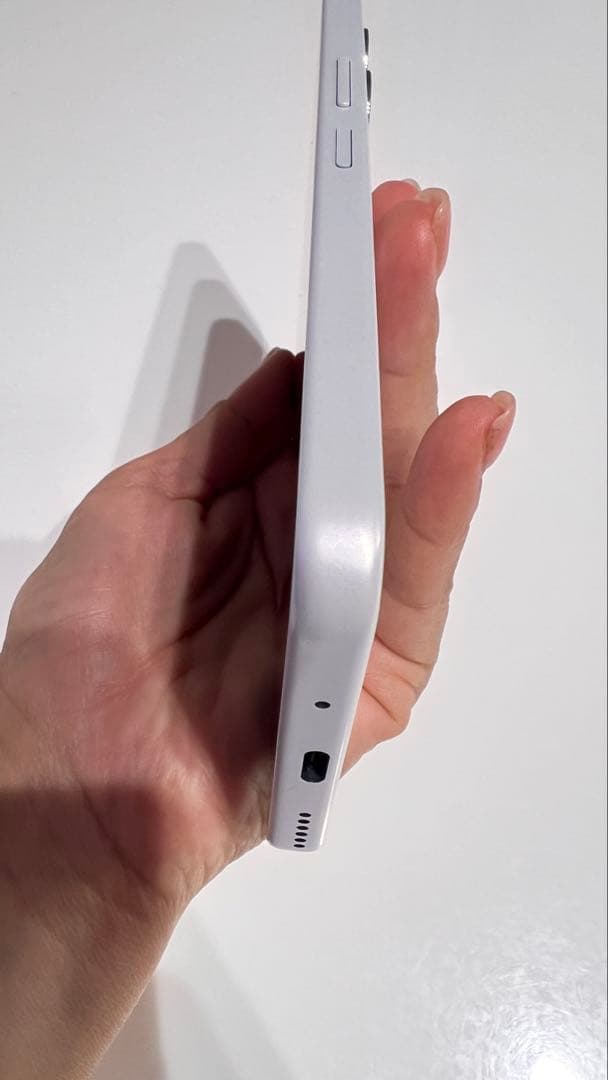 【極美品・未使用に近い】Libero 5G IV (A302ZT) SIMフリー