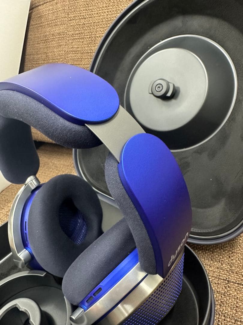 ①【極美品】DYSON ダイソン Dyson Zone WP01ヘッドフォン