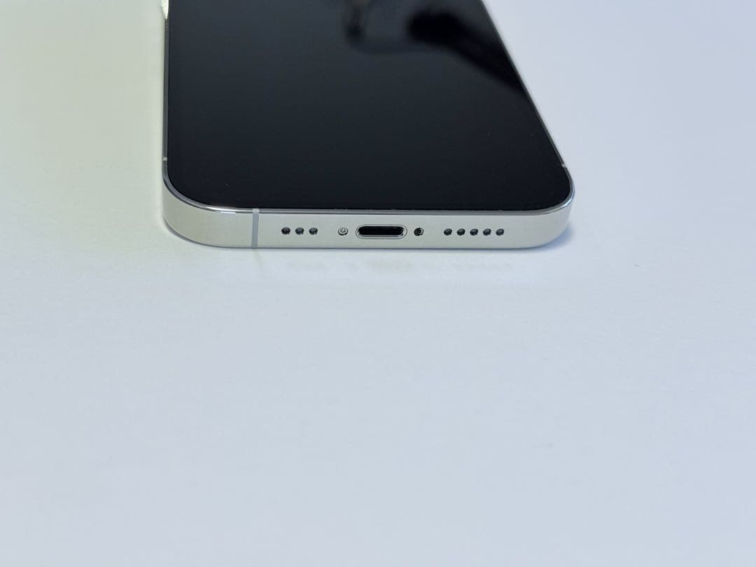 【美品】Apple iPhone 13 Pro シルバー 本体【SIMフリー】