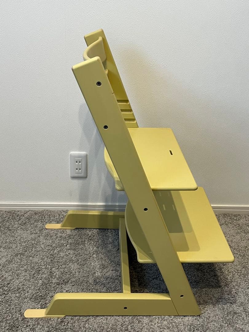 ストッケ トリップトラップ ウィートイエロー 転倒防止付 廃盤色 希少