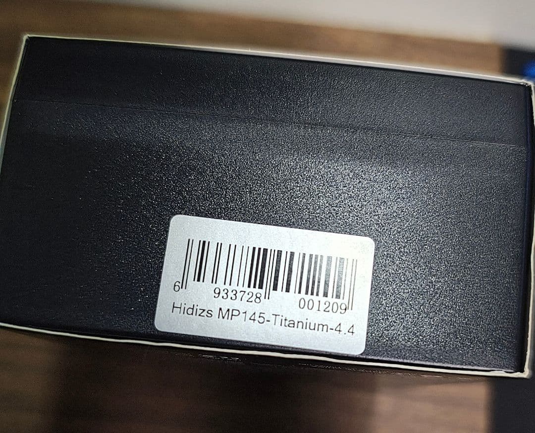 《美品》Hidizs MP145 4.4mm 平面駆動ドライバーイヤホン《完品》