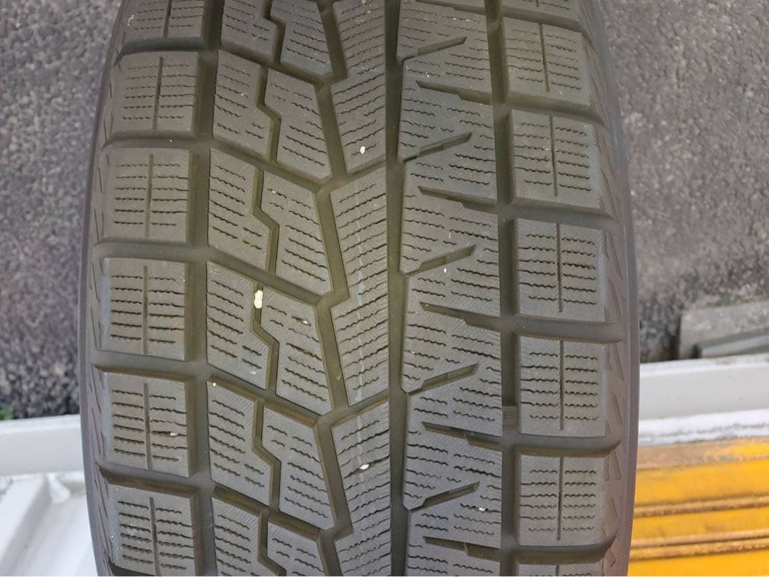  X3,X4 G01,G02スタットレスタイヤ18インチ