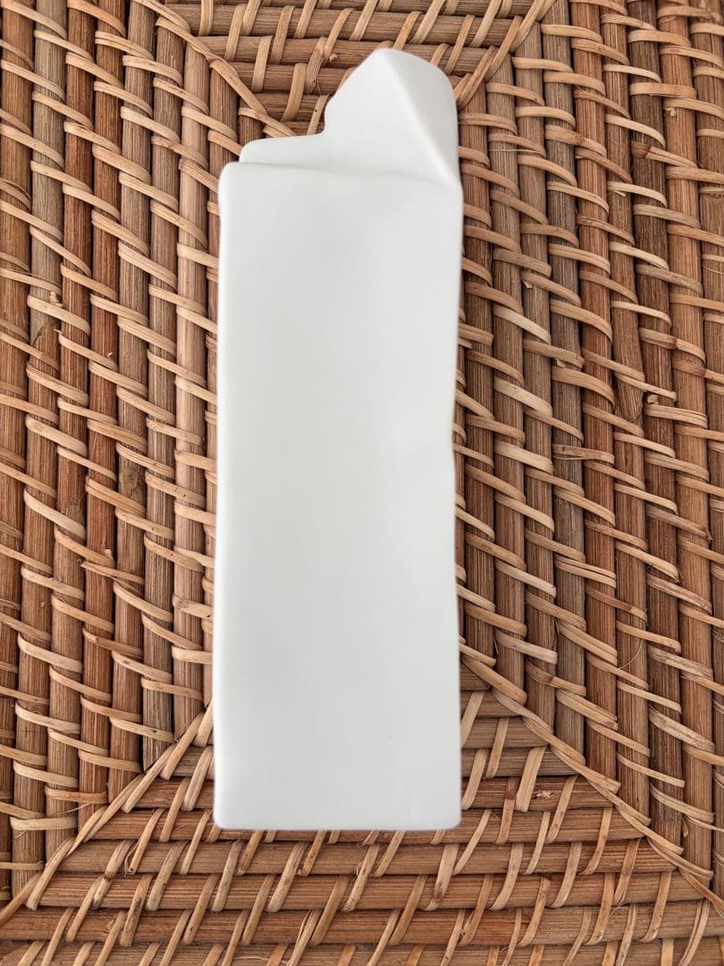 新品未使用:Rosenthal do not litter 牛乳パック型　花瓶