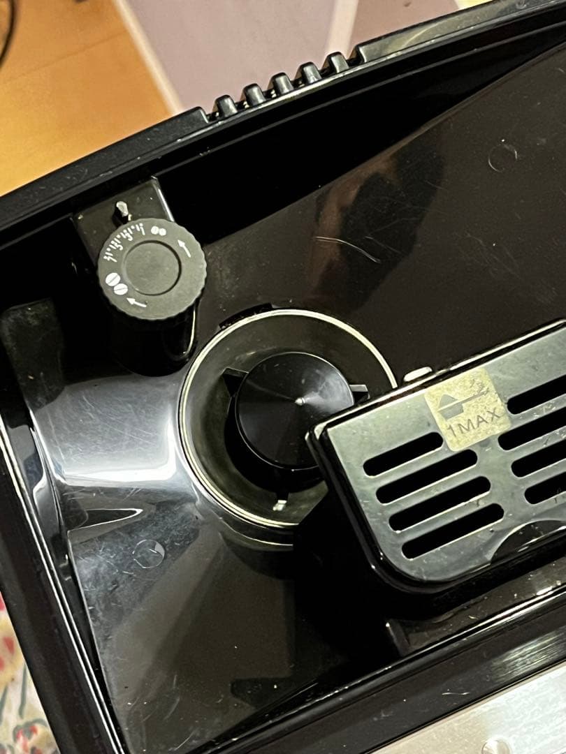 デロンギ　マグニフィカS　ECAM22112 KALDIキャニスター缶付