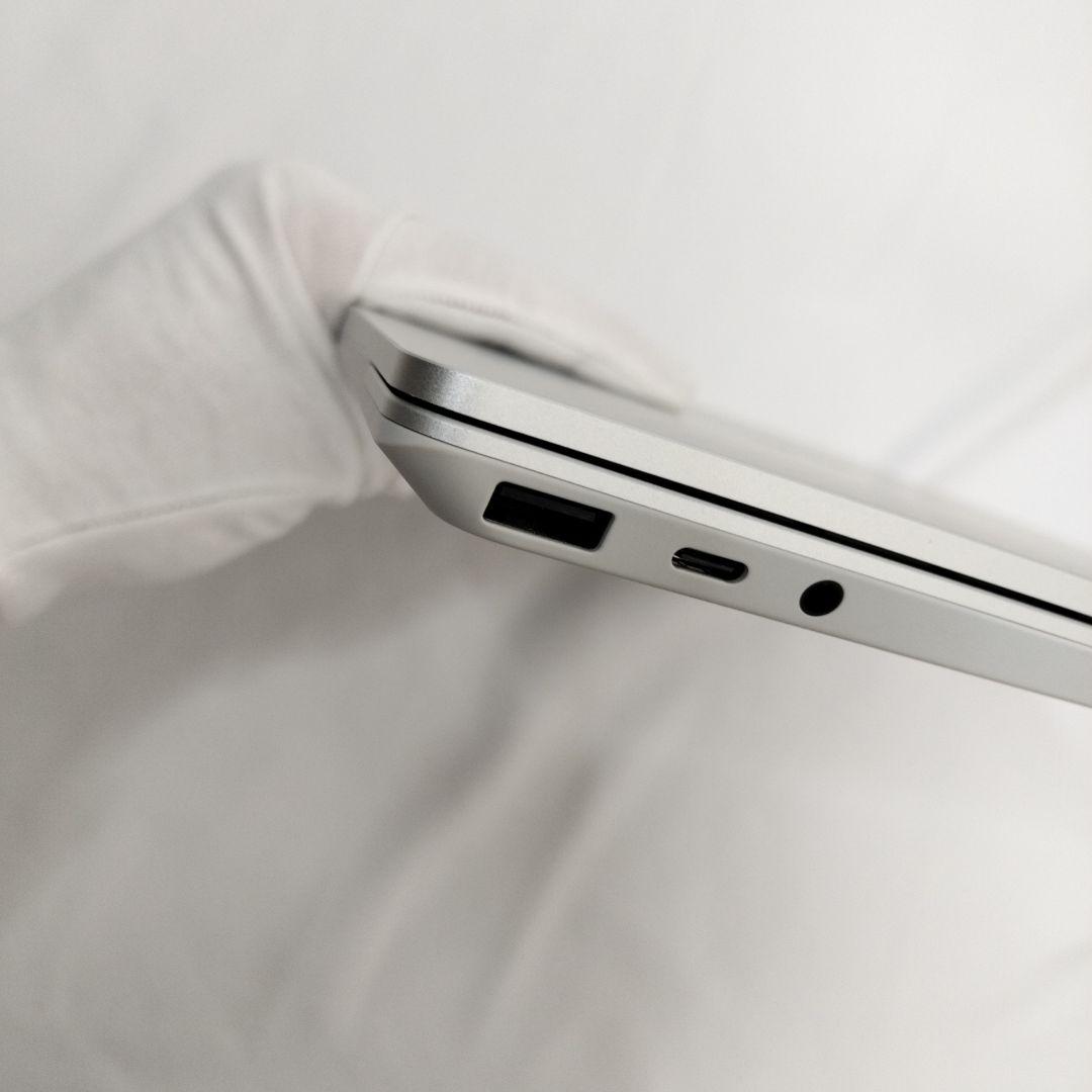 Surface Laptop Go2　KQ8-00017　PC00200051