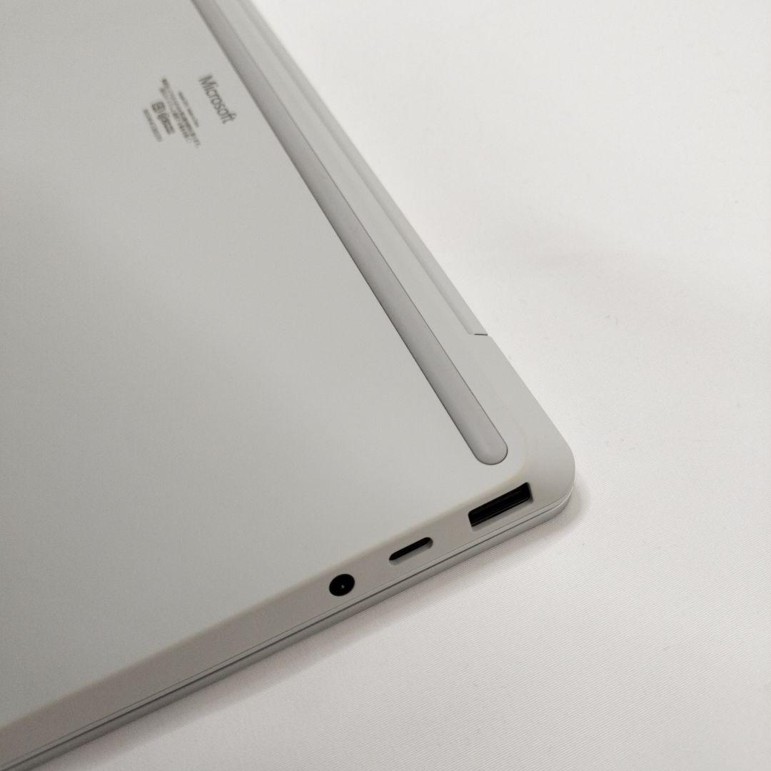 Surface Laptop Go2　KQ8-00017　PC00200051