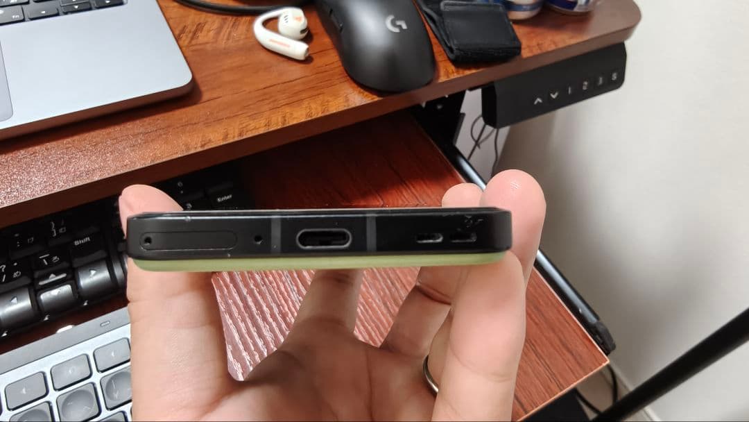 Zenfone 10 オーロラ グリーン 8GB 256GB