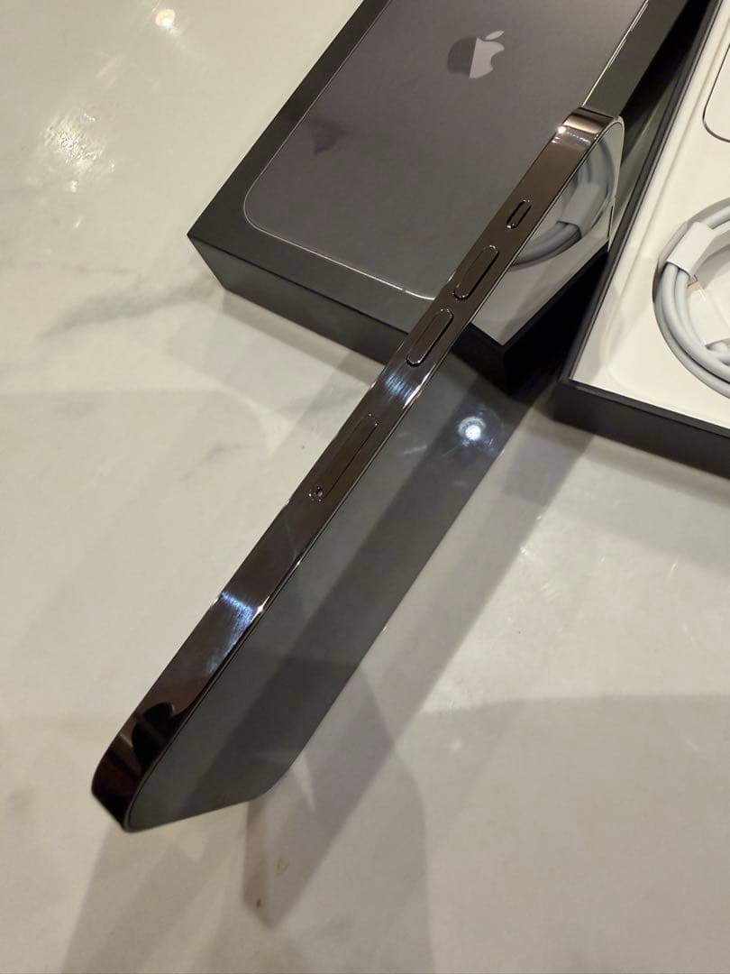 iPhone 13pro 超美品 512GB グラファイト 付属品完備 即発送