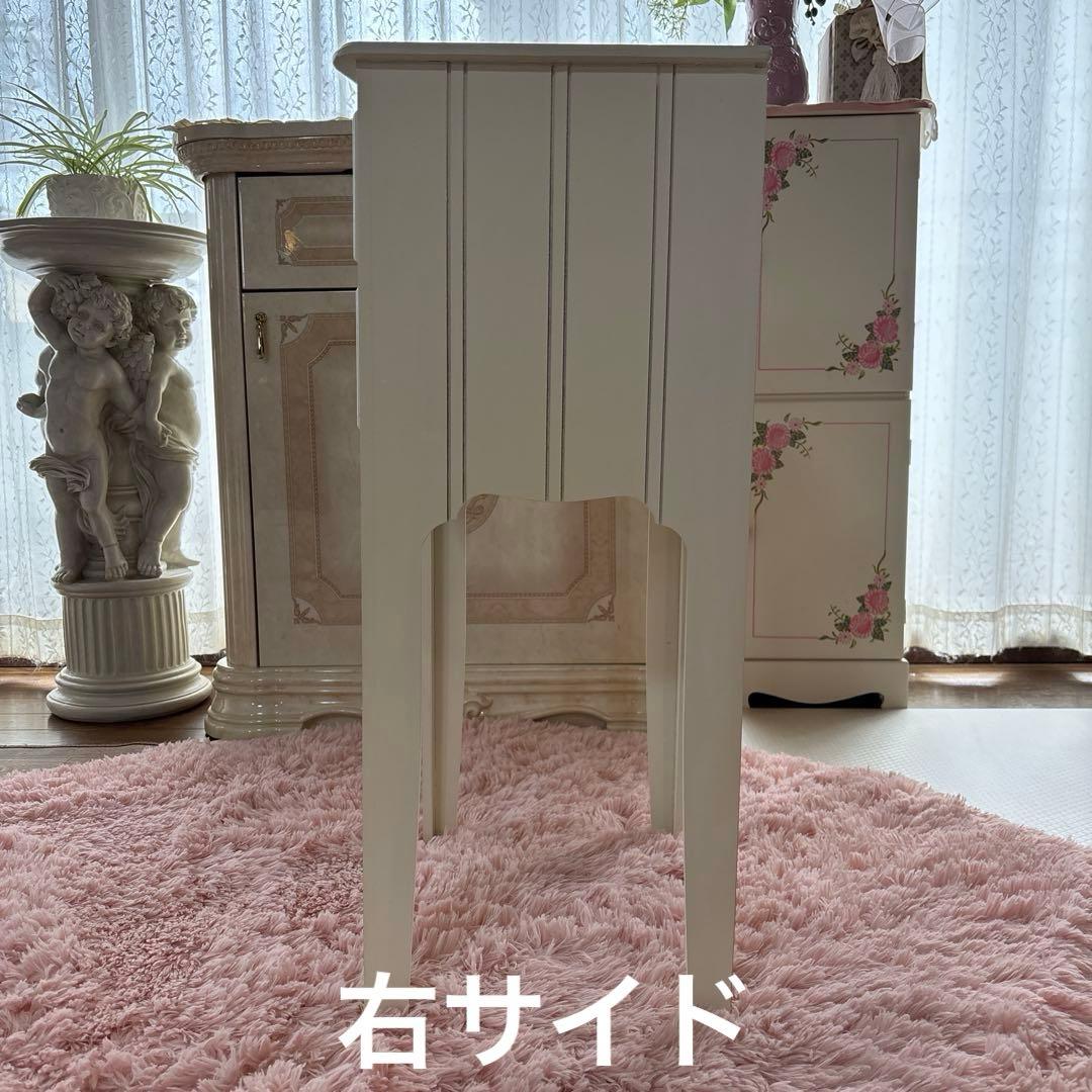 ロココ調　サイドテーブル　2段チェスト　薔薇　白家具　ハンドペイント　木製