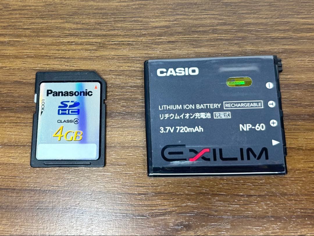 CASIO EXILIM デジタルカメラ 8.1 Mega Pixels