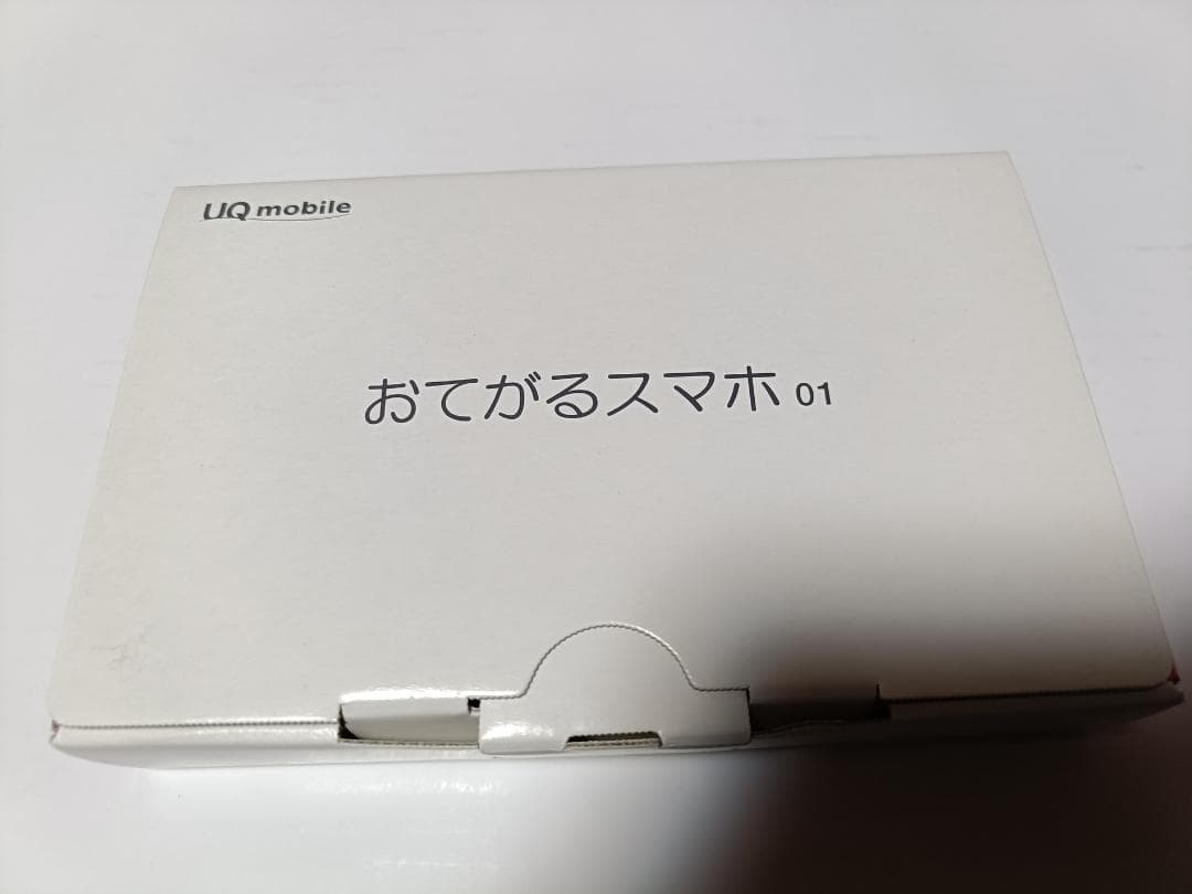 ☆ UQ mobile おてがるスマホ01 KYV44 ルビーレッド 新品未使用