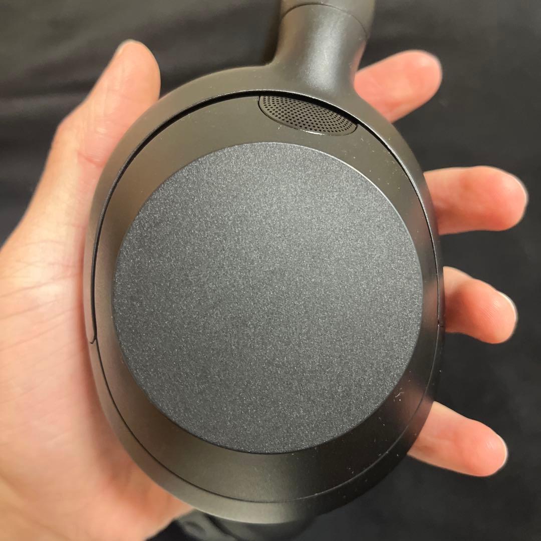 SONY ワイヤレスヘッドホン ブラック 収納ケース付き