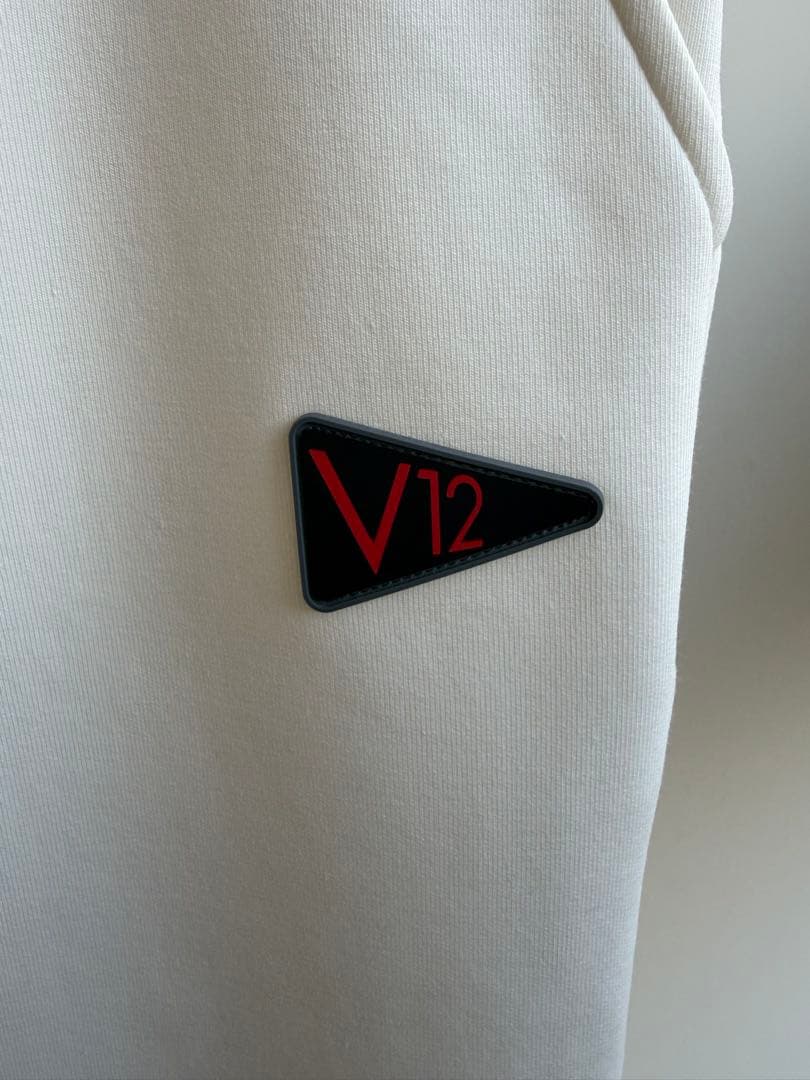 アッシュちゃん‼️V12 ヴィ•トゥエルブ ホワイト ストレッチ パンツ L