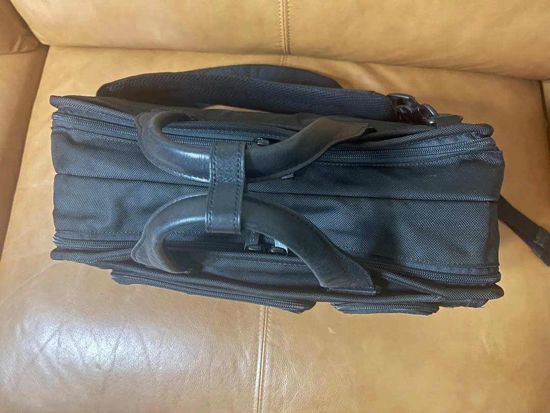 TUMI ナイロン.レザー　ビジネスバッグ　リュック　 3way A4収納　黒