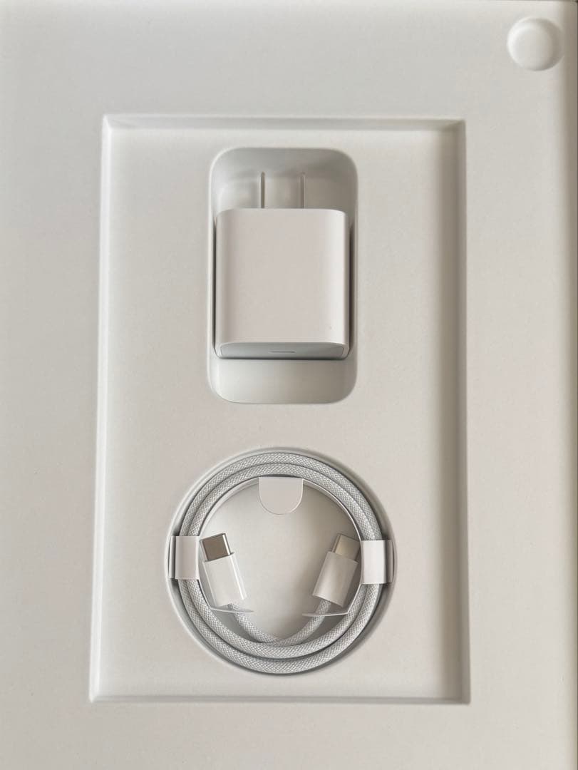 iPad Air 11inch M2 シルバー 256GB Wifiモデル