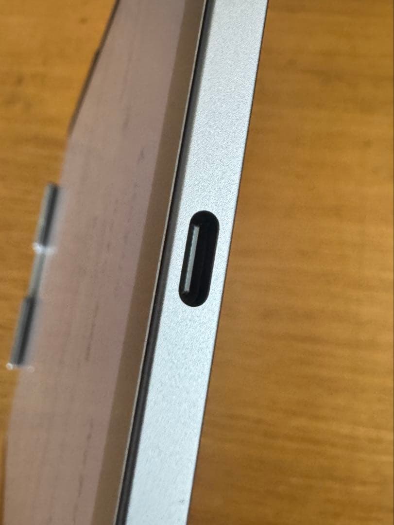 iPad Air 11inch M2 シルバー 256GB Wifiモデル