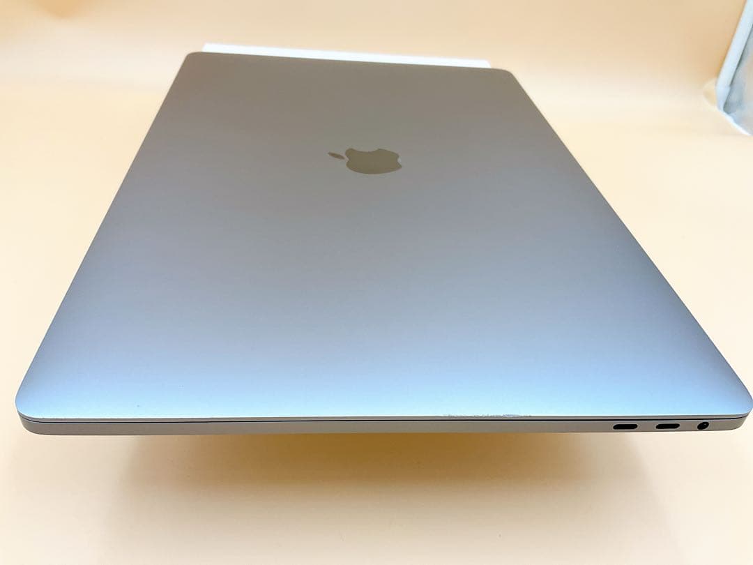 充電92回☆Macbook Pro 2018 15in Corei7 16GB