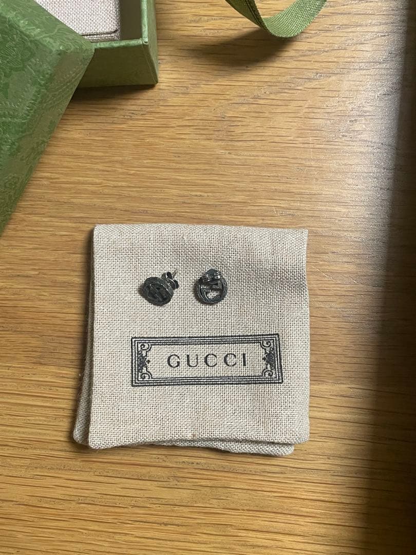 GUCCI インターロッキングピアス