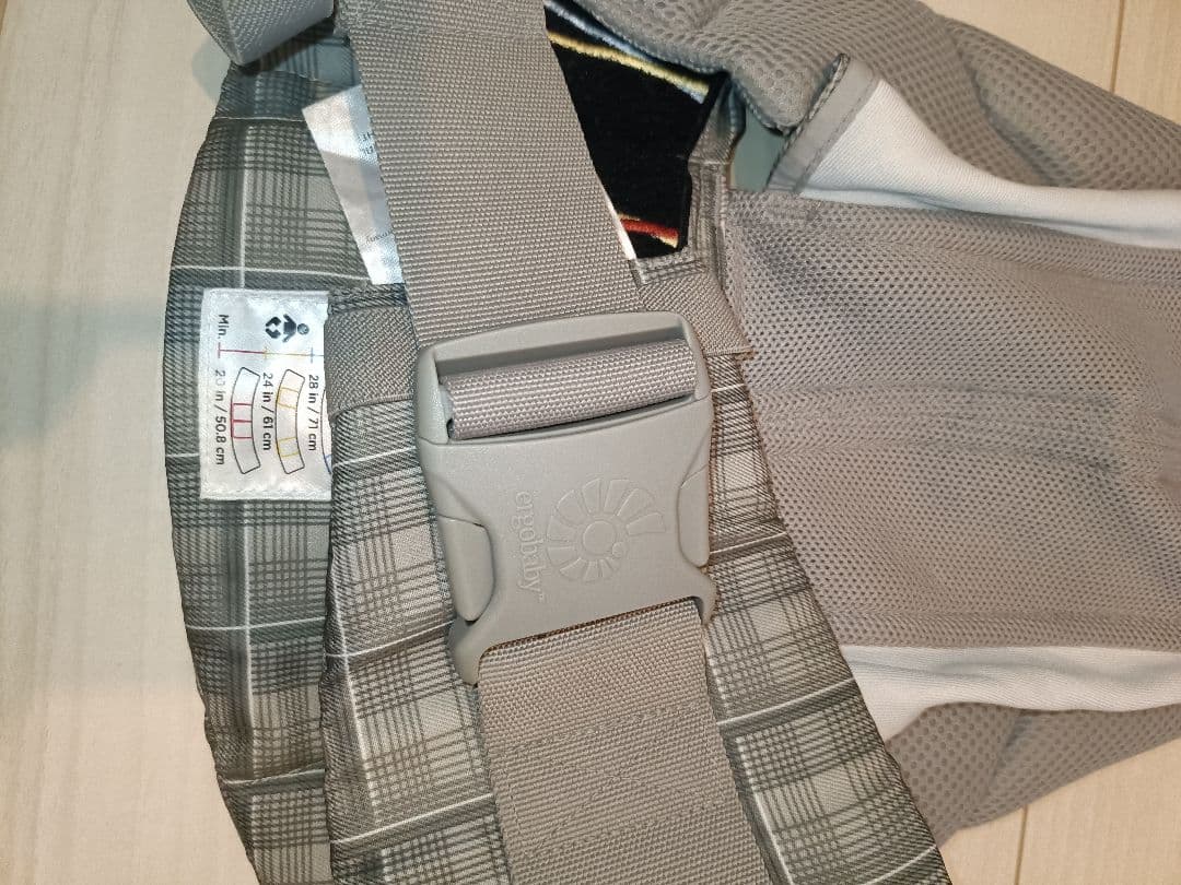 ergobaby 抱っこ紐 グレー・チェック柄 エルゴ　オムニ360 美品