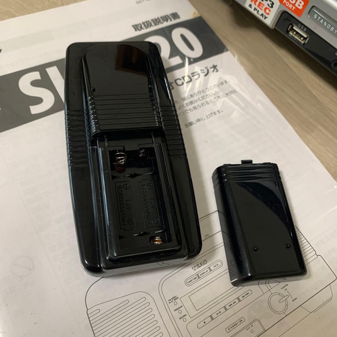 希少 TEAK レトロ CDラジオプレーヤー(本体美品ですが、、、 CD不可)