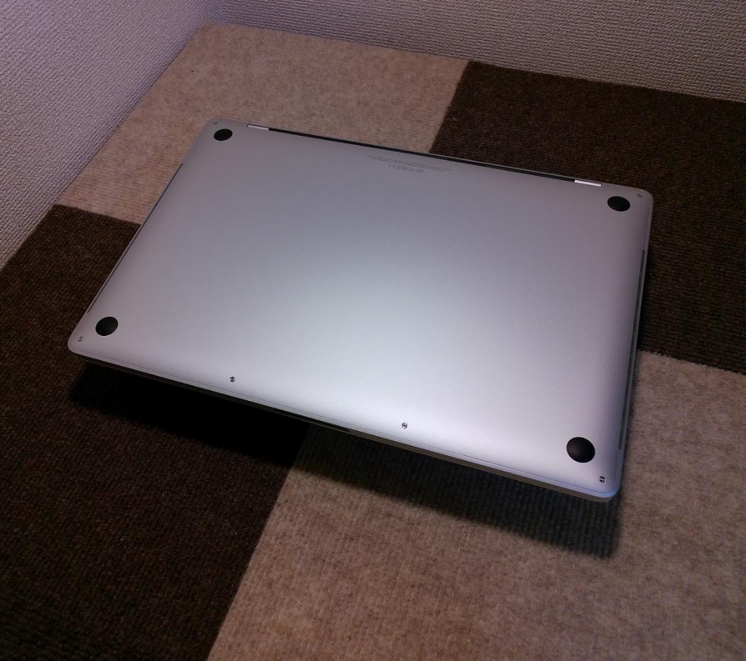 MIEMaMa 　MacBook Pro2018 A1990 15㌅