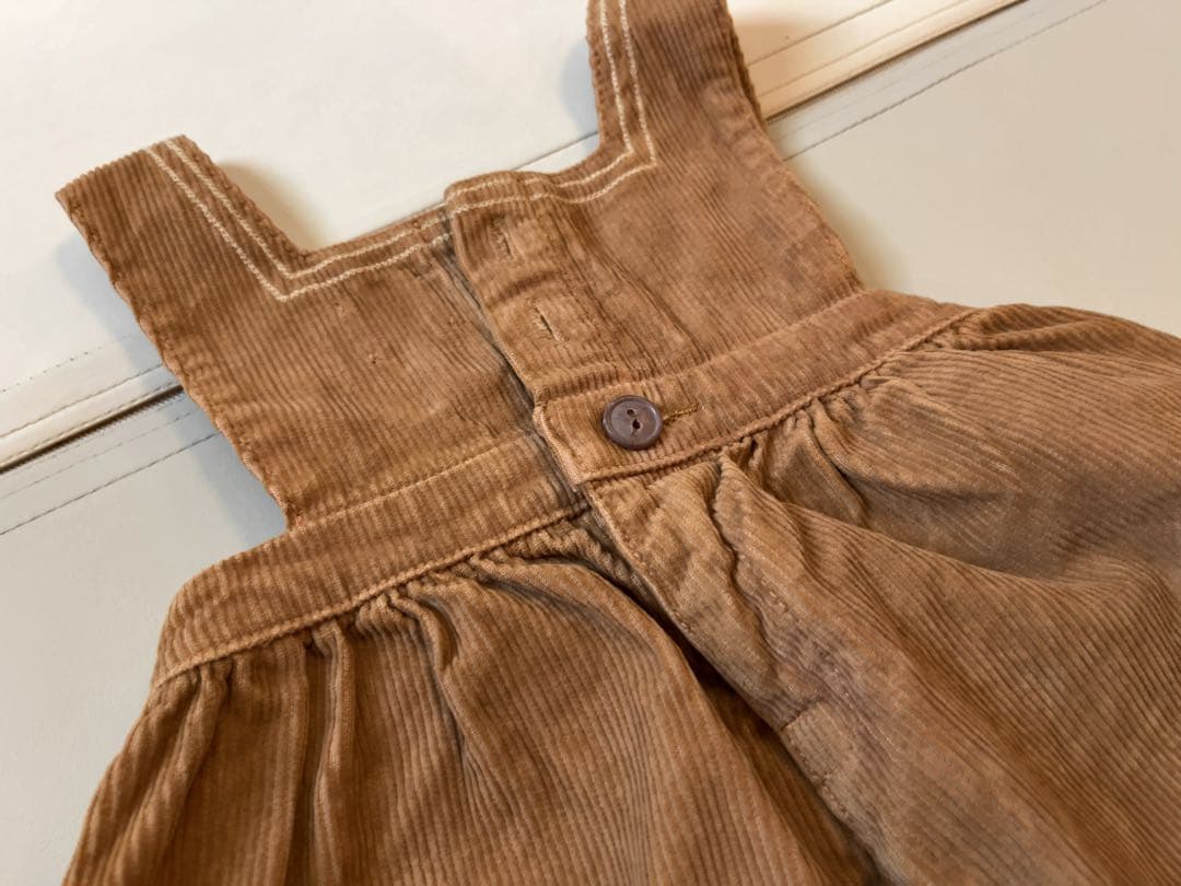 １月１０日までapolina アポリナ　サロペット　オーバーオール　2-3y