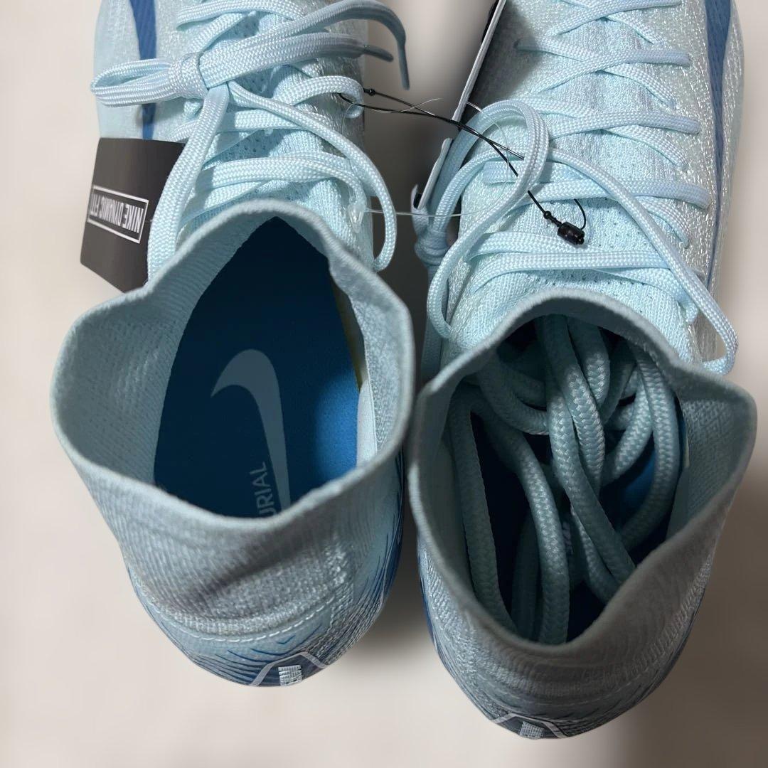 定価税込32230円！ナイキ　ズームスーパーフライ10 エリートFG 27.0㌢