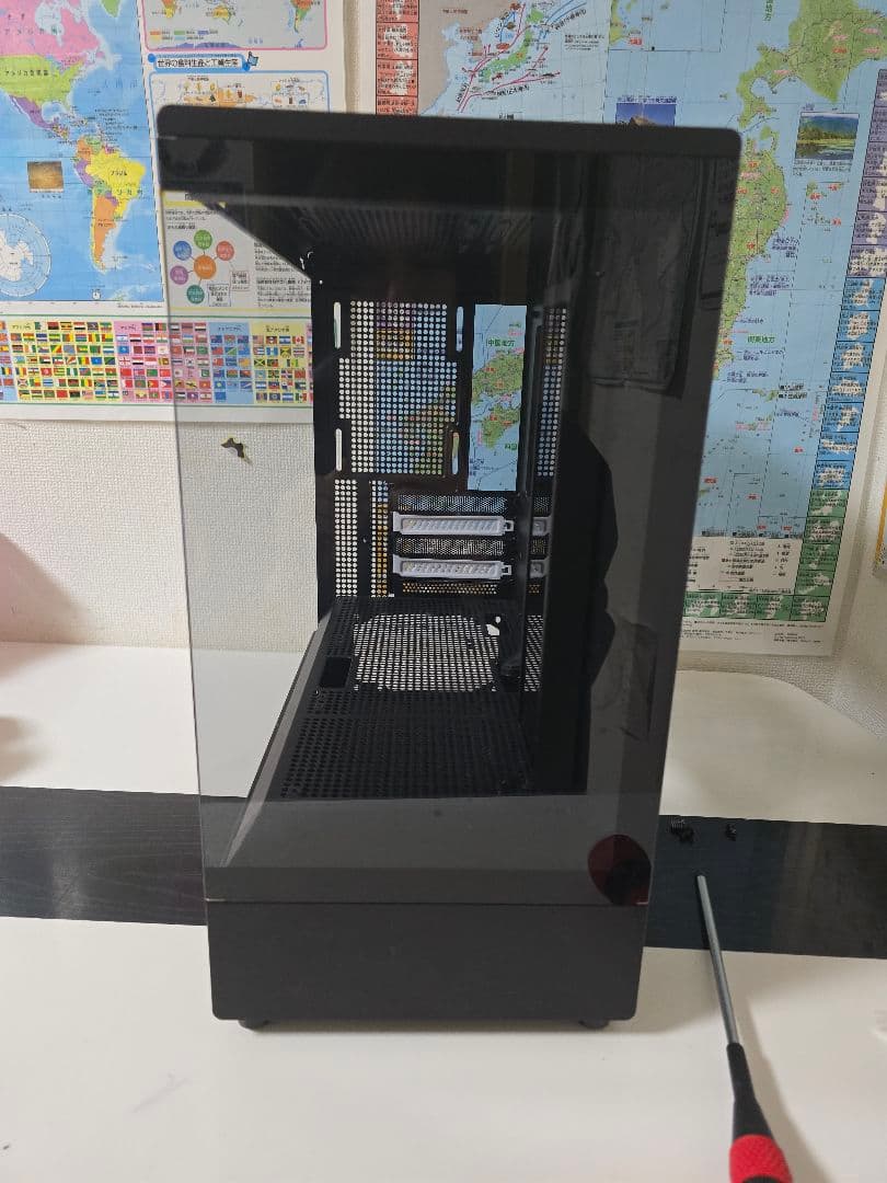 Zalman P10 matxPCケース+8.8inchモニター付(別途購入品)