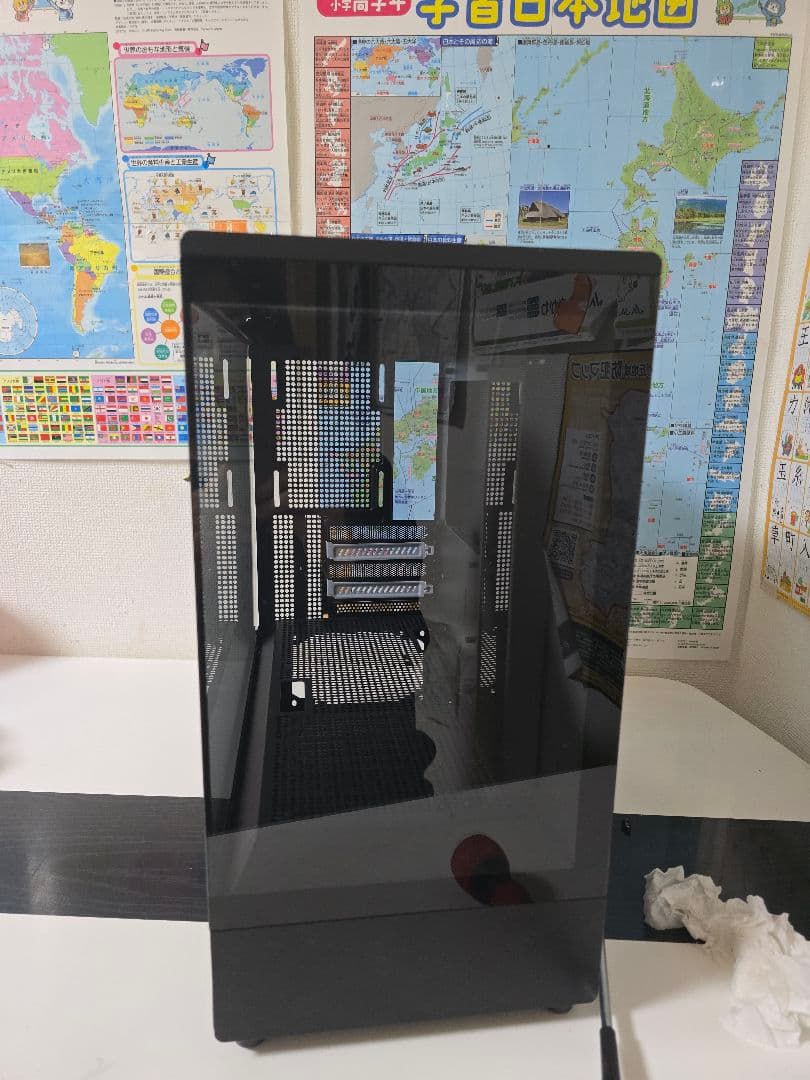 Zalman P10 matxPCケース+8.8inchモニター付(別途購入品)