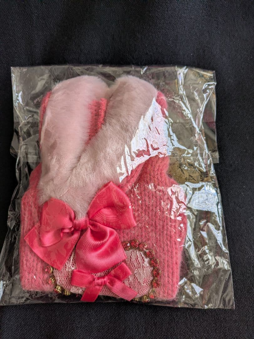 新品未使用　フォーペッツオンリー　アンゴラ　フード付きニット