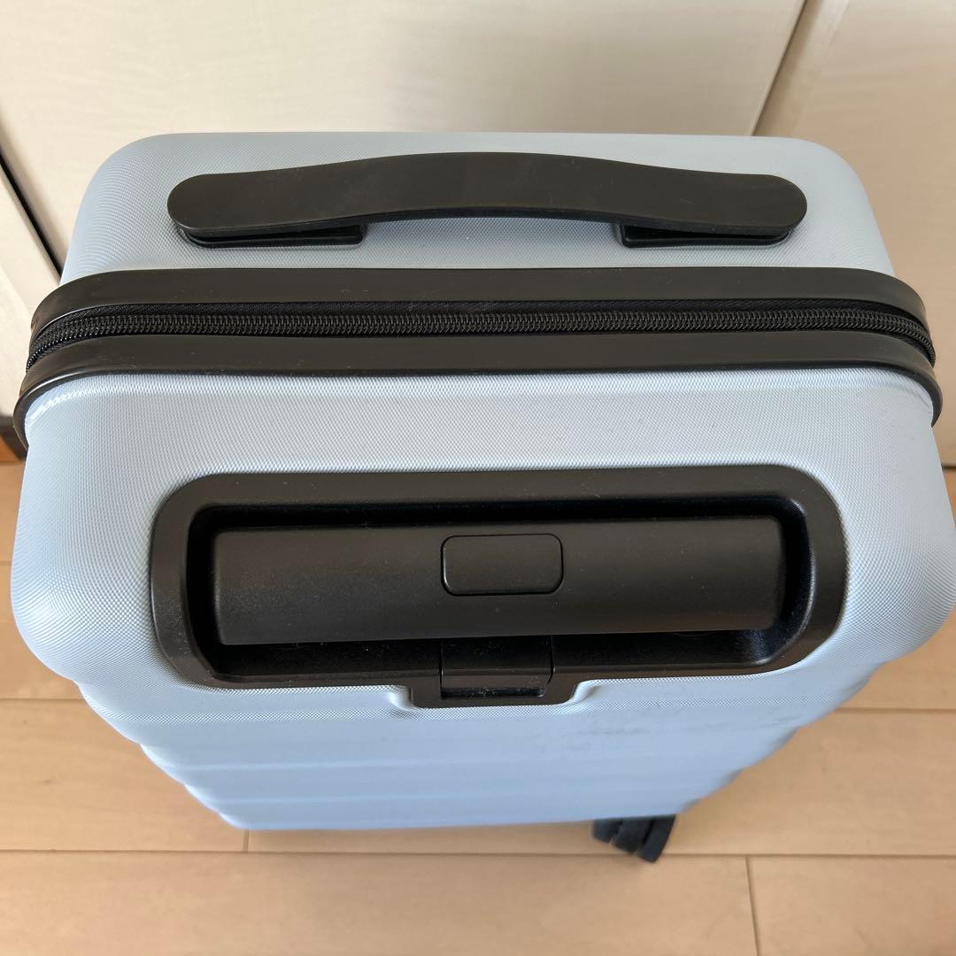 美品　無印　19リットル　キャリーケース　ライトブルー