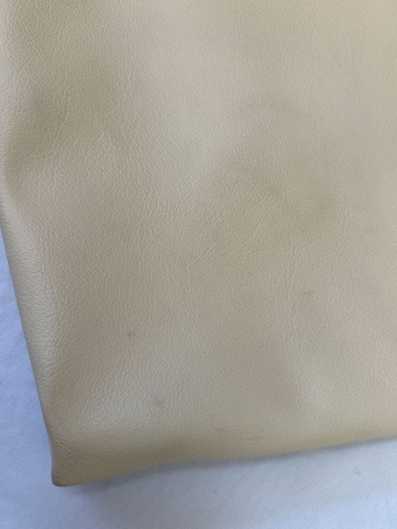 norienomoto jeudi soir ベージュ