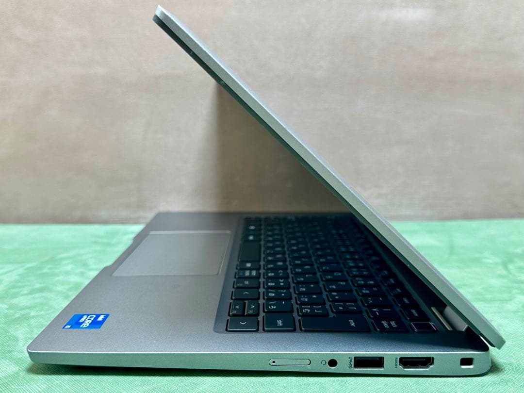 Windowsノート本体 DELL Latitude 5320 i5 16GB 256GB |3174