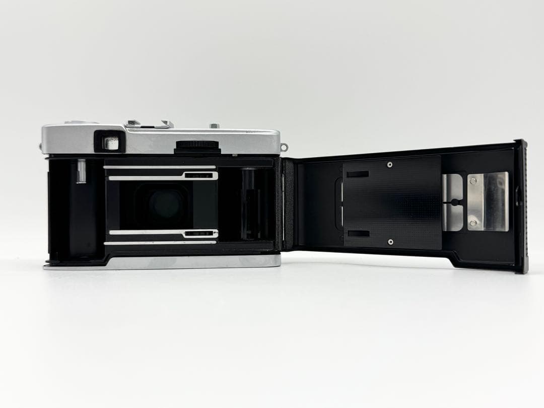 【整備済・完動品 】オリンパス OLYMPUS TRIP 35 フィルムカメラ