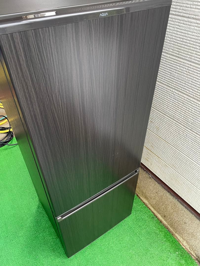 753美品✨ アクア おしゃれ木目調ウッドブラック大きめ2ドア冷蔵庫 201L