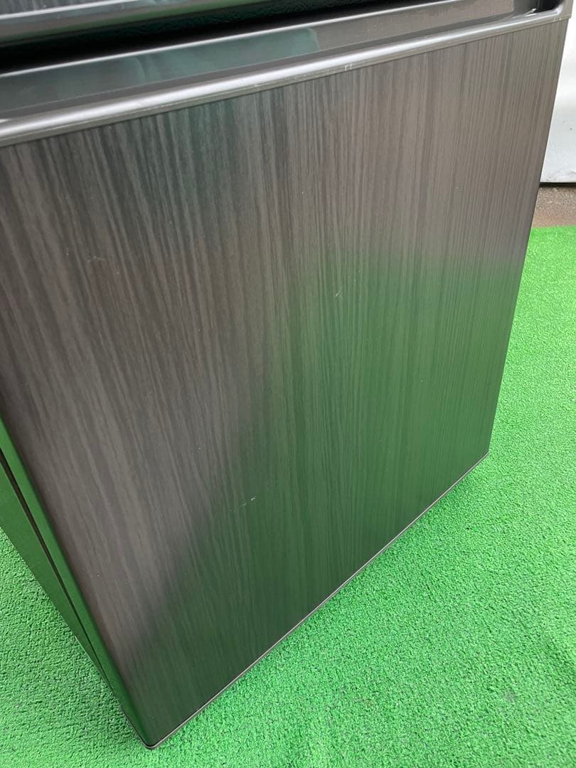 753美品✨ アクア おしゃれ木目調ウッドブラック大きめ2ドア冷蔵庫 201L