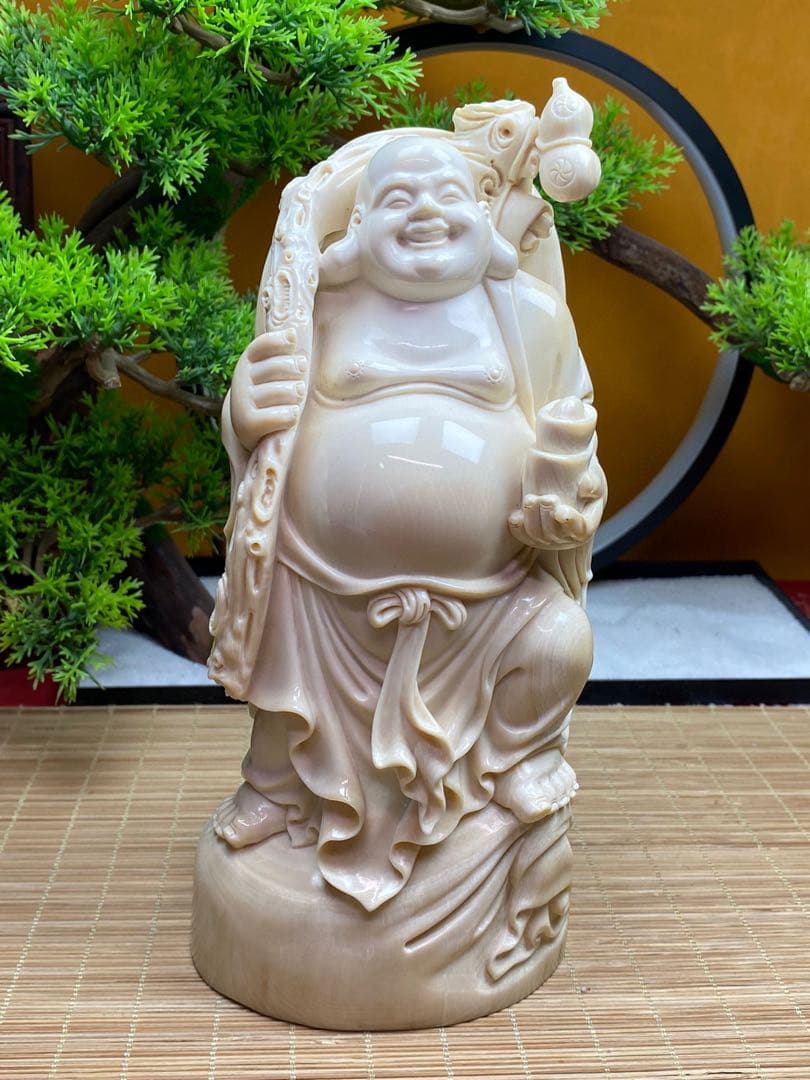 天然マンモス牙美しい手作り弥勒仏 置物