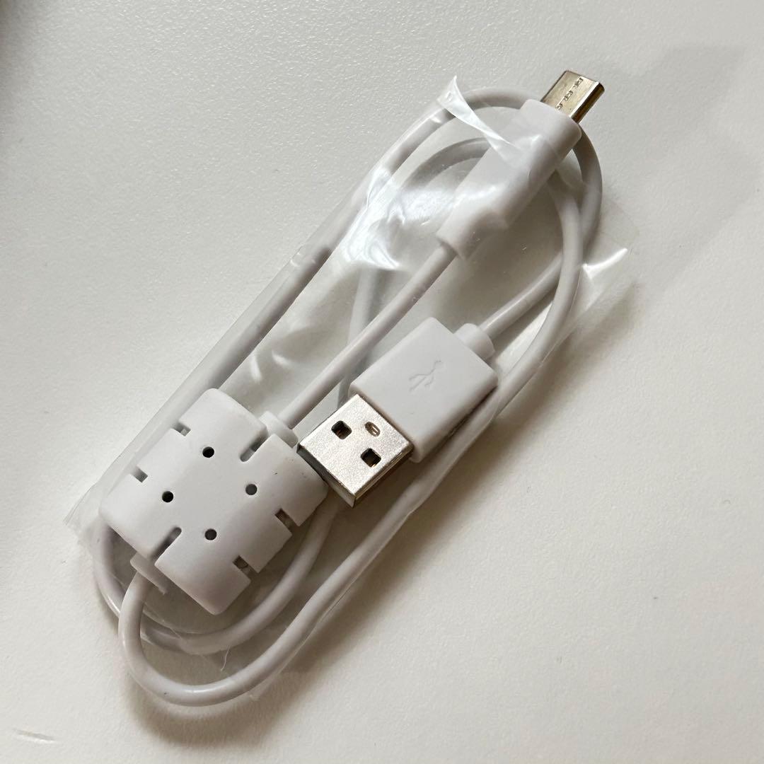 箱付き medicube ULTRA TUNE 0.68 美顔器 AGE-R