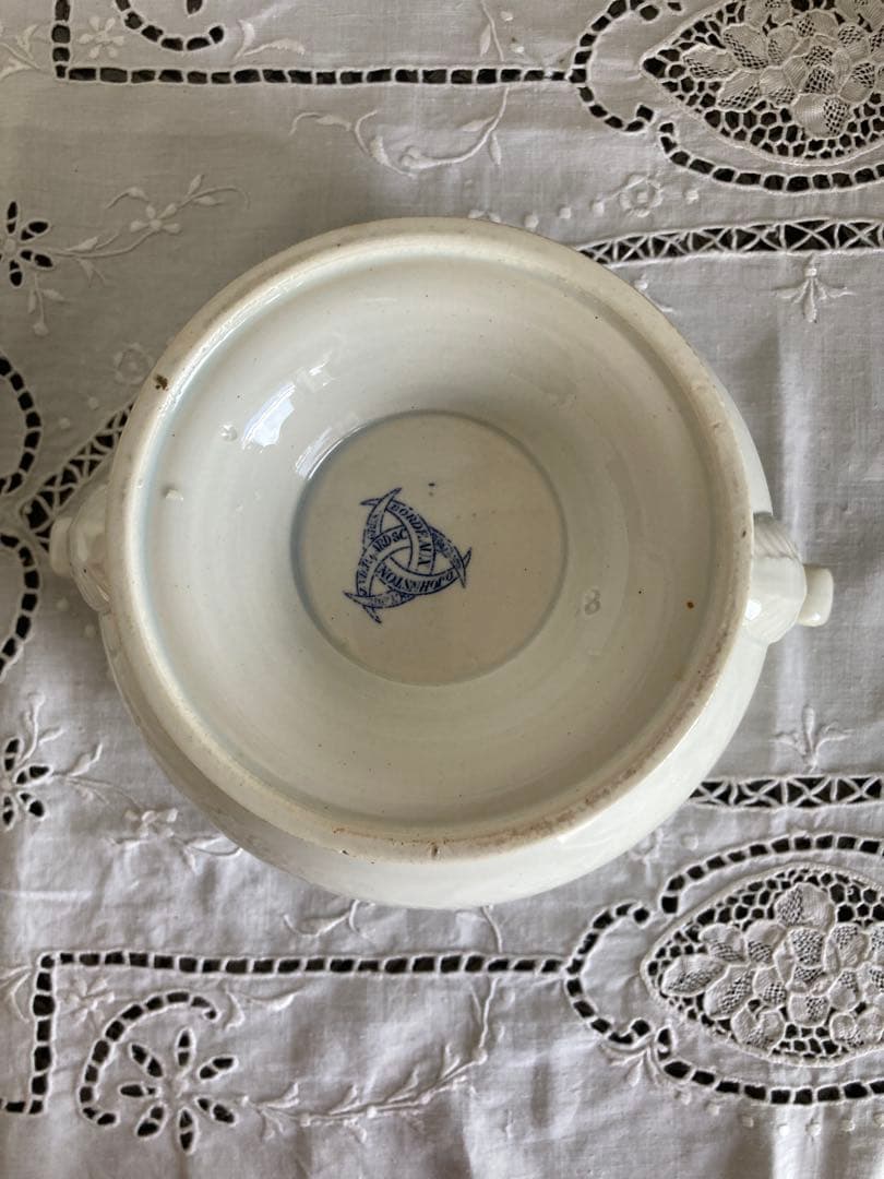 フランスアンティーク　ボルドーDavid JOHNSTON小さなスーピエール