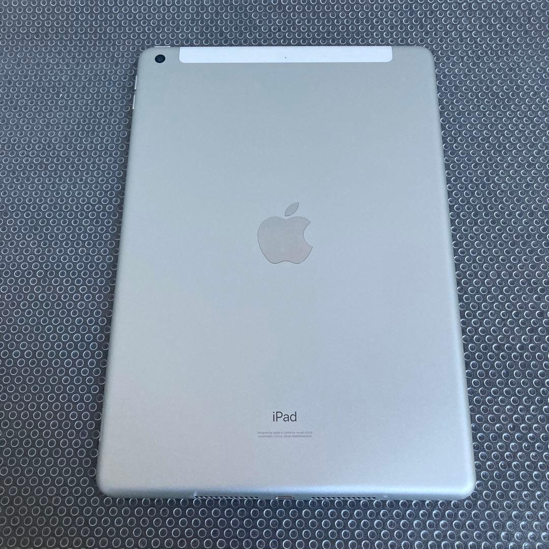 3780【早い者勝ち】電池良好☆iPad8 第8世代 32GB SIMフリー☆