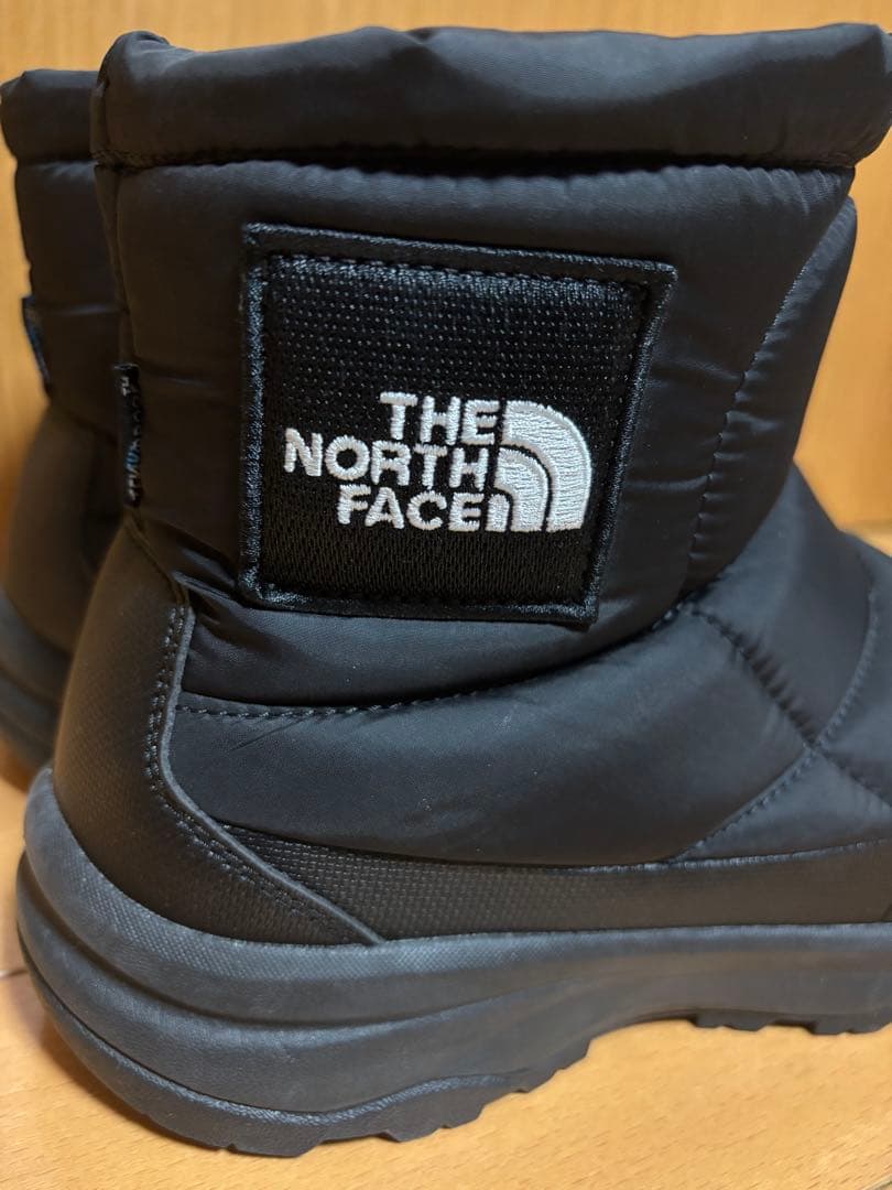 美品 THE NORTH FACE NF52280 24cm