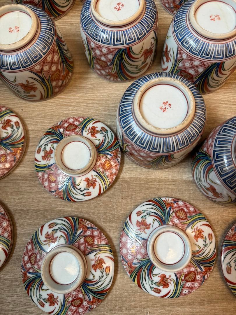 1501 九谷焼　錦絵文　蒸茶碗　10客