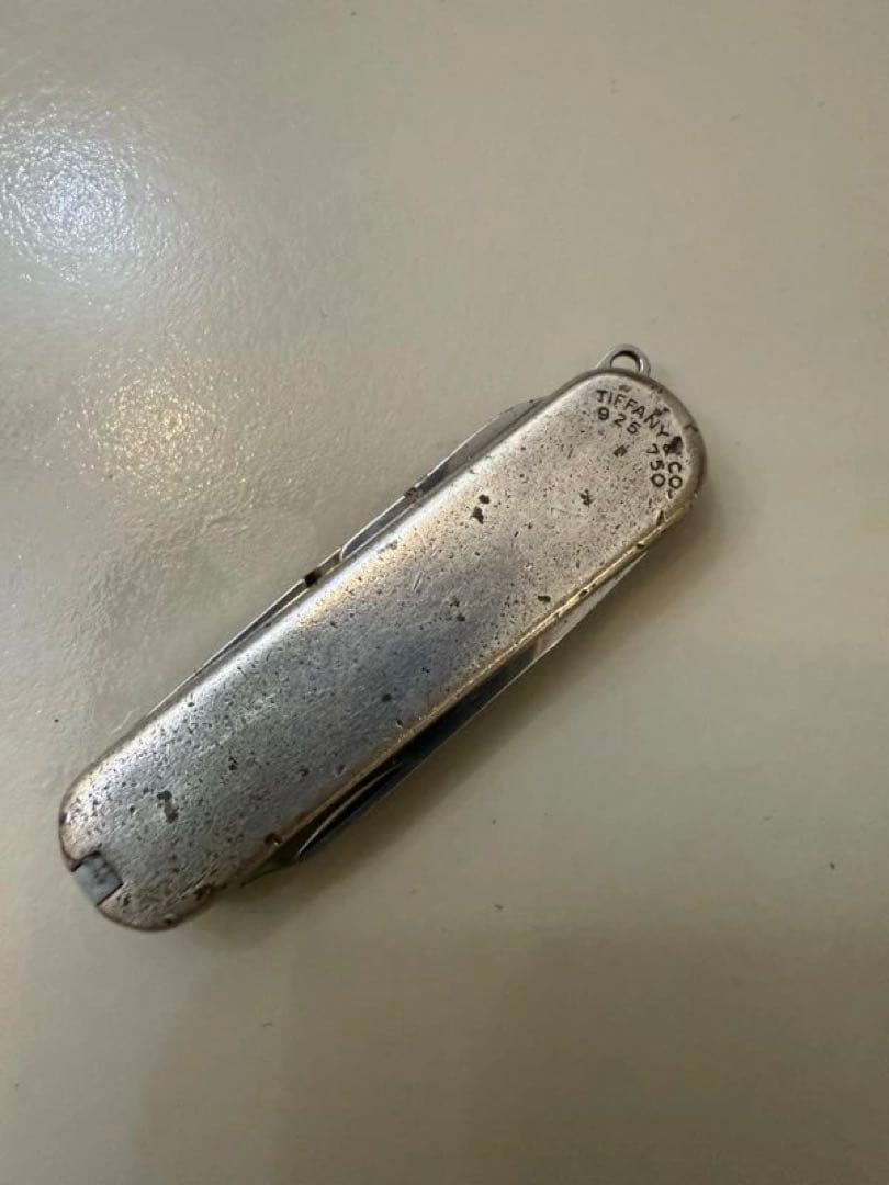 ティファニー（TIFFANY&Co.）VICTORINOX マルチツール