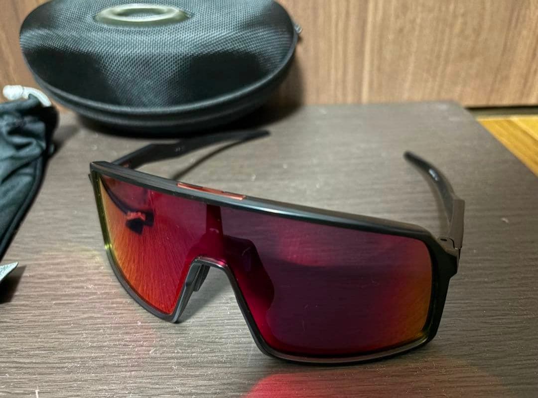 Oakley Sutro ロードバイクサングラス